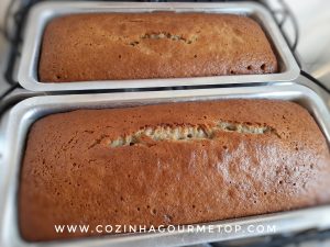 bolo de banana simples 300x225 - Bolo caseiro 7 receitas para todas as ocasiões