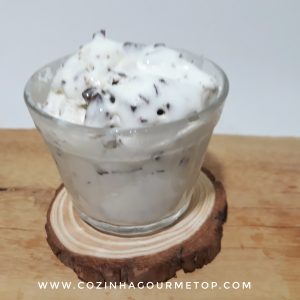 Como fazer sorvete caseiro de Flocos